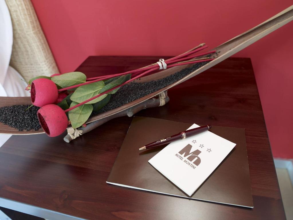 Hotel Montini Linate Airport Пескиера Боромео Екстериор снимка
